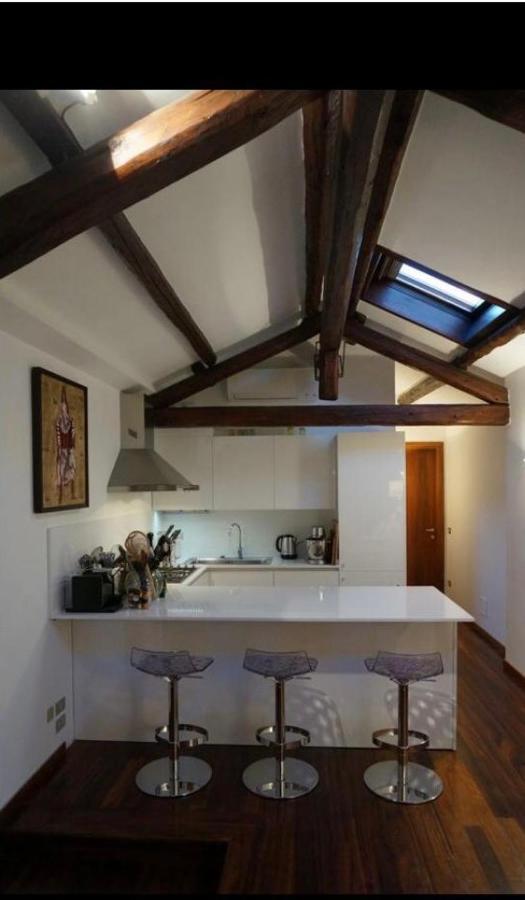 Stylish Penthouse Apartment In Venice Lido, 10 Minutes From Saint Marks Square ヴェネツィア・リド島 エクステリア 写真
