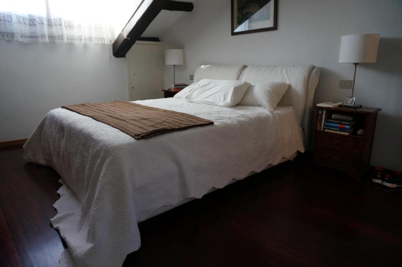 Stylish Penthouse Apartment In Venice Lido, 10 Minutes From Saint Marks Square ヴェネツィア・リド島 エクステリア 写真